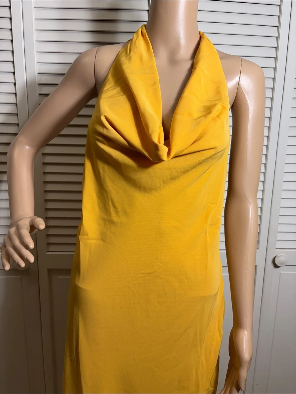 NWT Abercrombie & Fitch Yellow Cowl Halter Maxi Dress Medium Petite